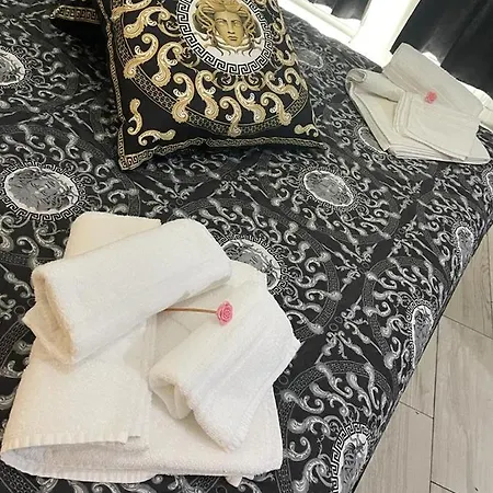 Angel לינה וארוחת בוקר